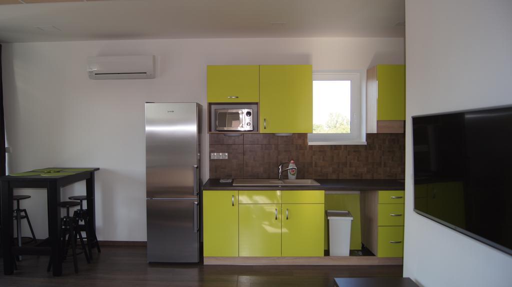 Štúrovo Apartman Panorama מראה חיצוני תמונה