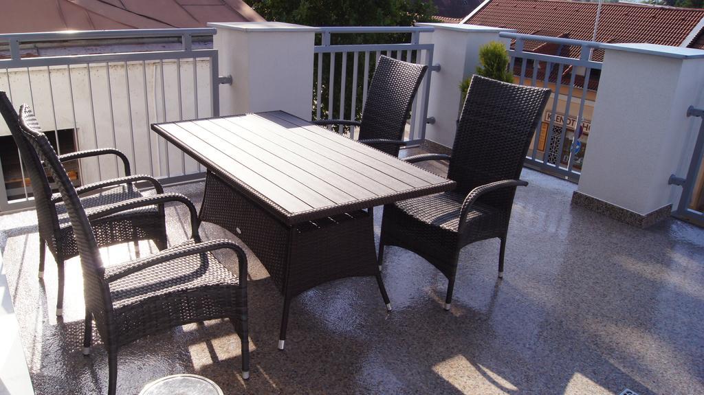 Štúrovo Apartman Panorama מראה חיצוני תמונה